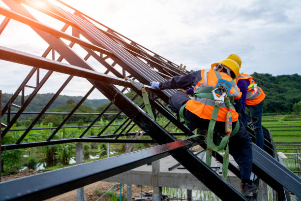 Best Affordable Roofing Company  in Munising, MI